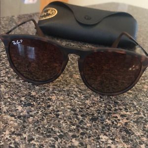 Erika Rayban Polarized tortoise